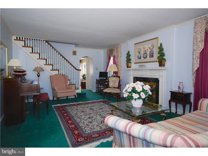 134 Fairview Road Springfield, PA 19064 - Photo 3 of 25