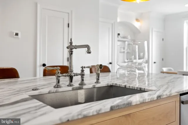 $1,499,999 | 626 I Street Northeast, Washington, DC 20002