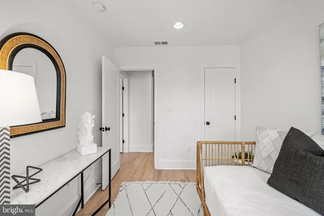 $1,499,999 | 626 I Street Northeast, Washington, DC 20002