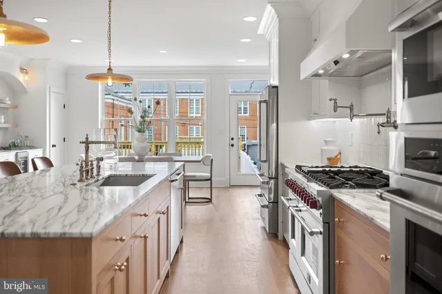 $1,499,999 | 626 I Street Northeast, Washington, DC 20002