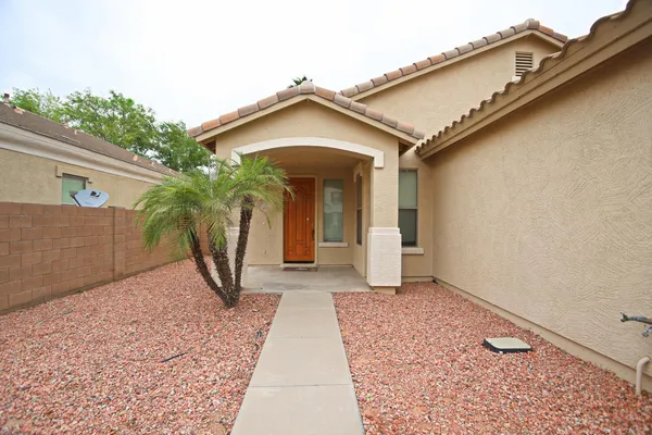 $2,750 | 3210 East Lark Drive, Chandler, AZ 85286