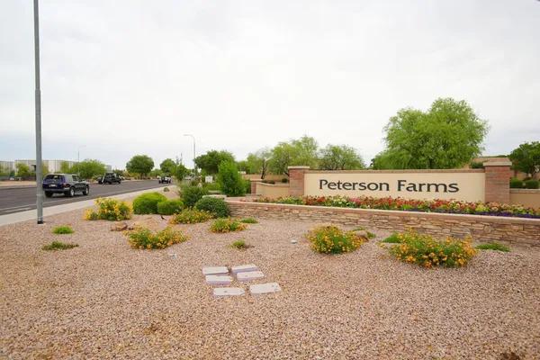 $2,750 | 3210 East Lark Drive, Chandler, AZ 85286