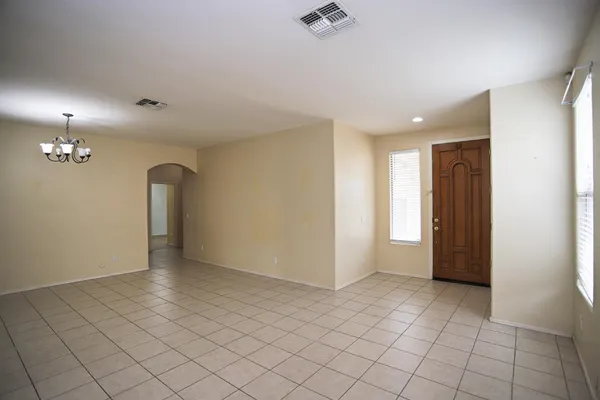 $2,750 | 3210 East Lark Drive, Chandler, AZ 85286