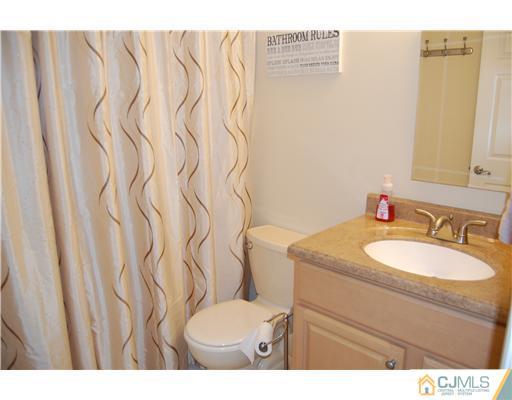 39 Prests Mill Road Old Bridge, NJ 08857 - Photo 19 of 25 Gallery Image 19