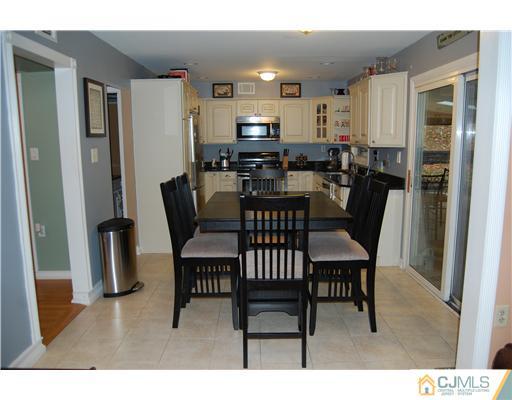 39 Prests Mill Road Old Bridge, NJ 08857 - Photo 8 of 25 Gallery Image 8