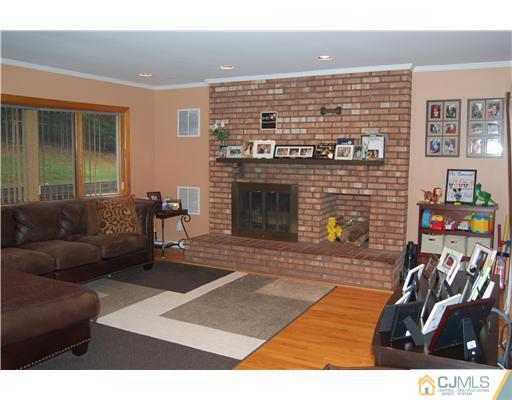 39 Prests Mill Road Old Bridge, NJ 08857 - Photo 9 of 25 Gallery Image 9