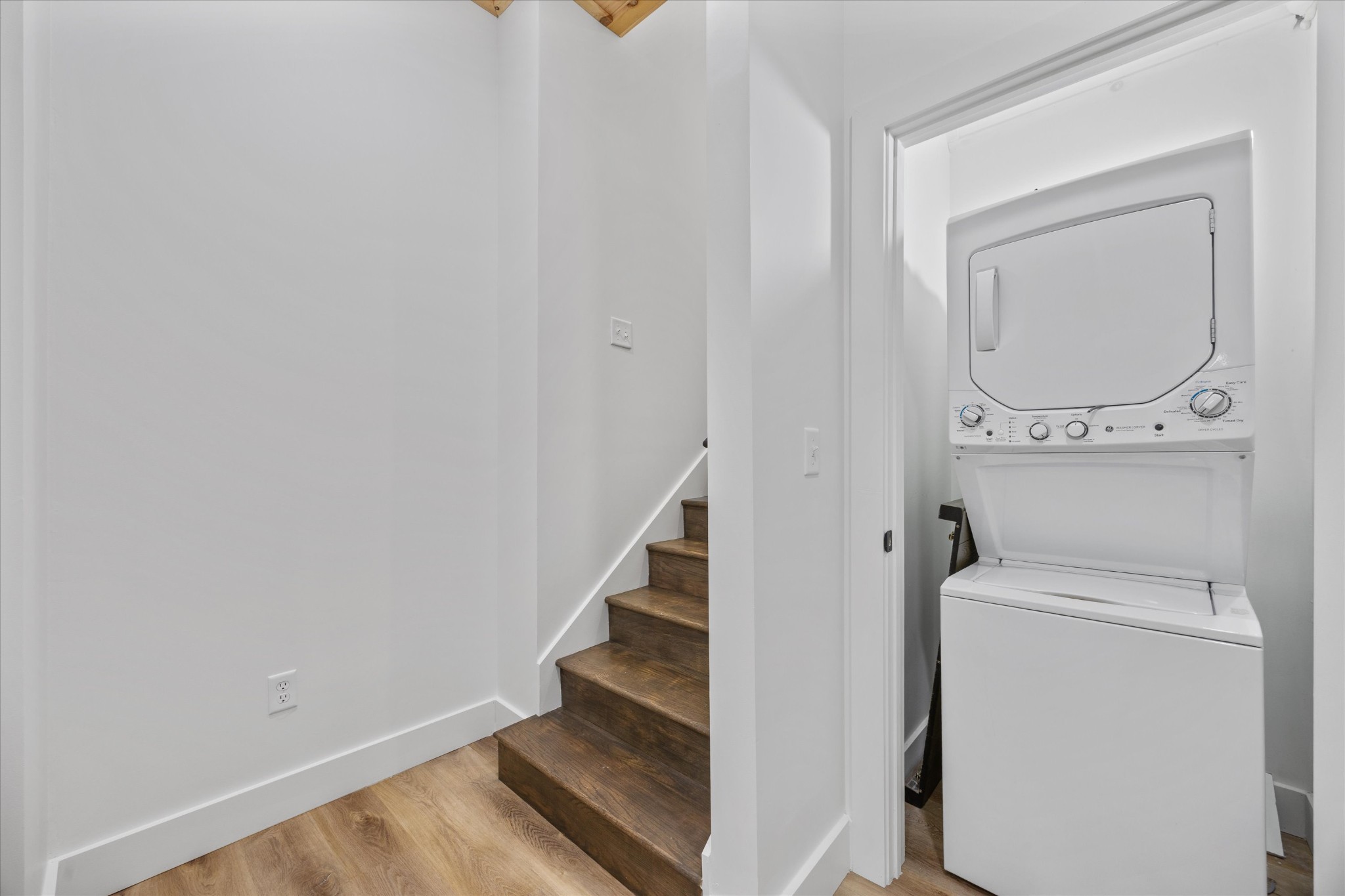 1134 Reedmont Way Sevierville, TN 37876 - Photo 31 of 42 a view of a hallway with washer and dryer