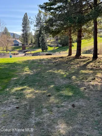 $409,000 | 265 Campbell Loop, Laclede, ID 83841
