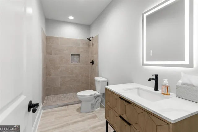 $869,000 | 1021 Harbor Loop, Greensboro, GA 30642