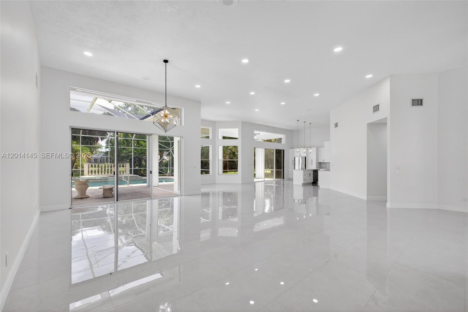 19558 Red Gum Trail Jupiter, FL 33458 - Photo 14 of 81