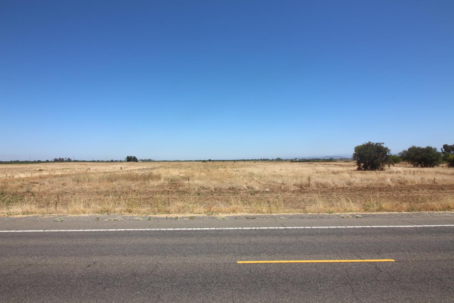 3185 North Beale Road Marysville, CA 95901 - Photo 3 of 12