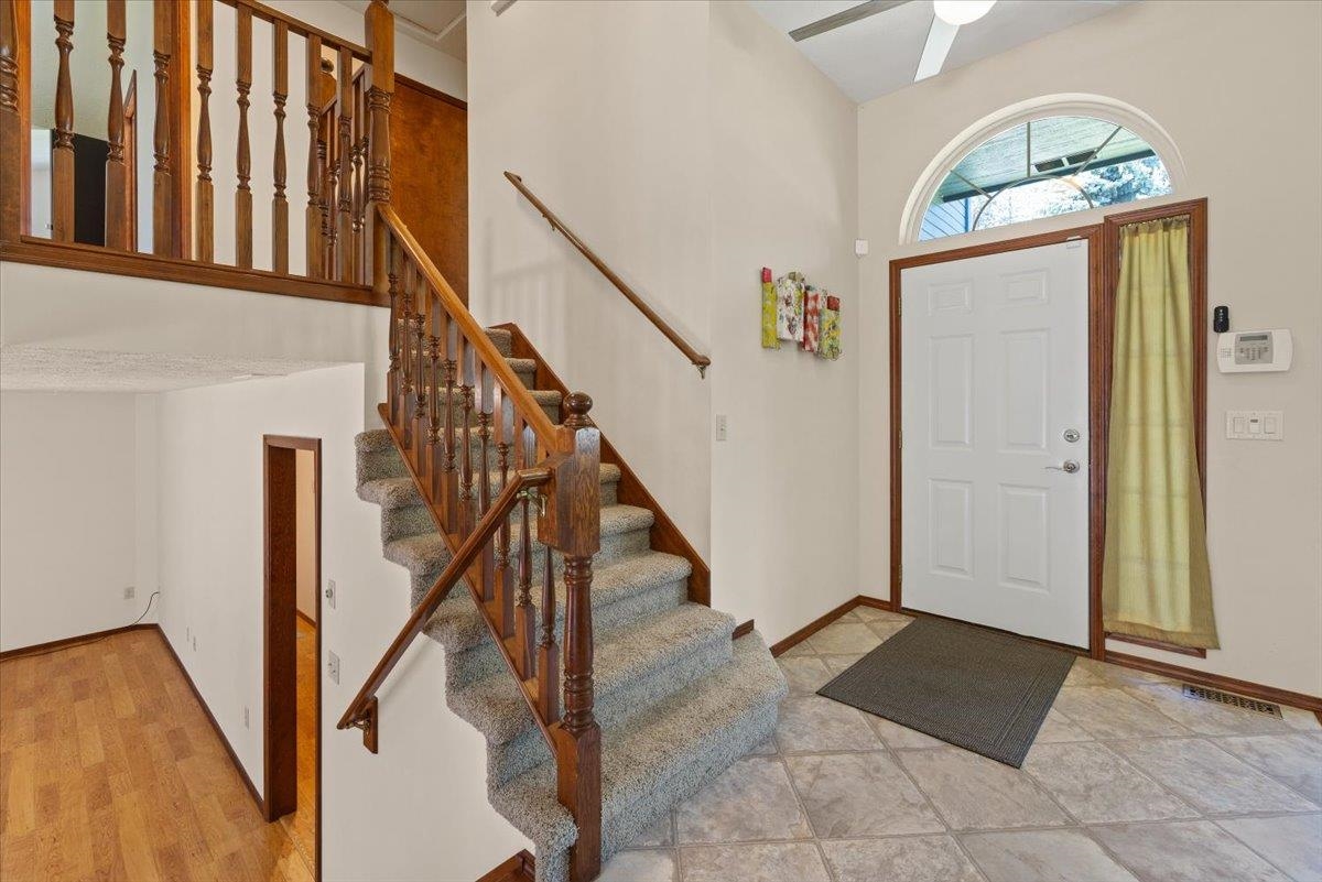 4510 East Bixel Court Mead, WA 99021 - Photo 4 of 44 Gallery Image 4