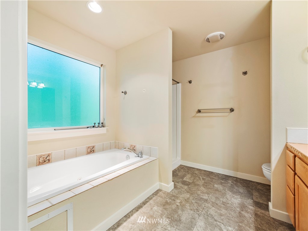 4366 Banner Road Southeast Port Orchard, WA 98366 - Photo 15 of 29 Gallery Image 15