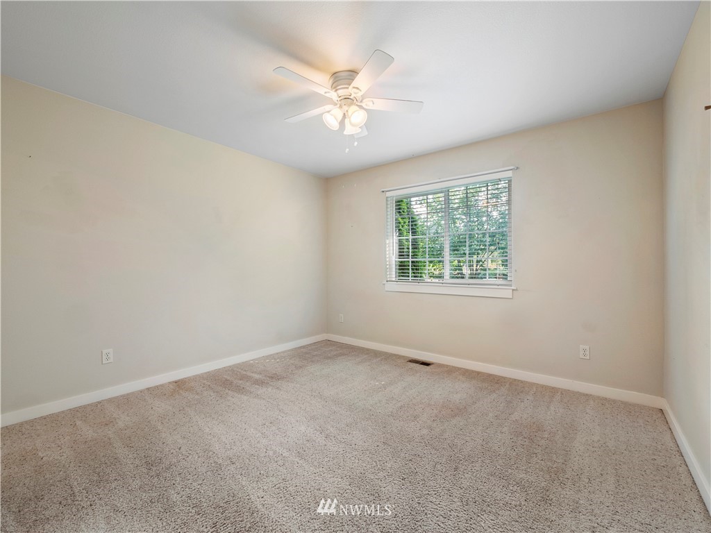 4366 Banner Road Southeast Port Orchard, WA 98366 - Photo 16 of 29 Gallery Image 16