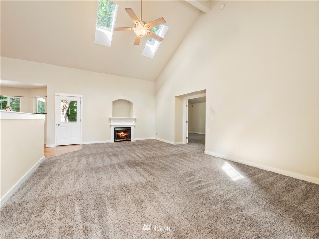 4366 Banner Road Southeast Port Orchard, WA 98366 - Photo 5 of 29 Gallery Image 5