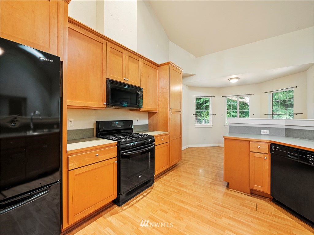 4366 Banner Road Southeast Port Orchard, WA 98366 - Photo 9 of 29 Gallery Image 9