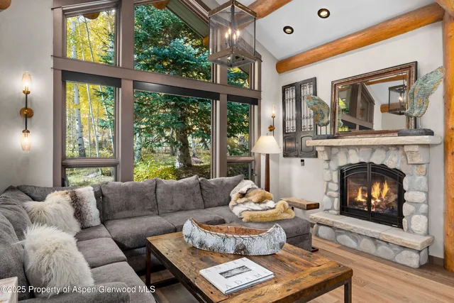 $32,000,000 | 10 Little Highlands Way, Aspen, CO 81611