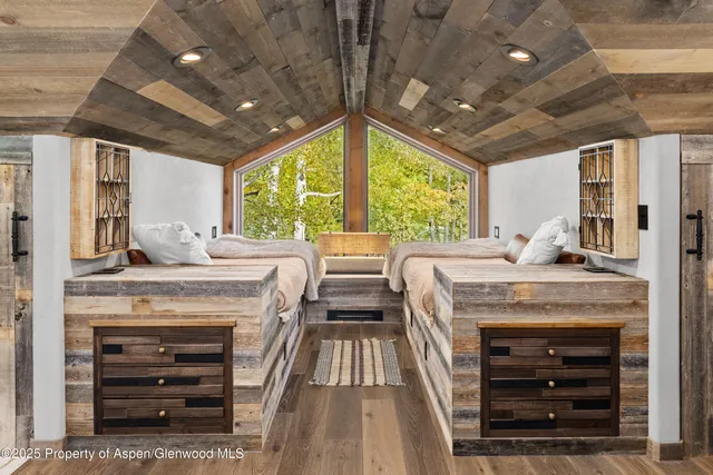 $32,000,000 | 10 Little Highlands Way, Aspen, CO 81611