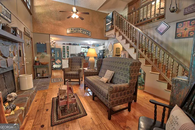 $550,000 | 31 Creekside Lane, Clayton, GA 30525