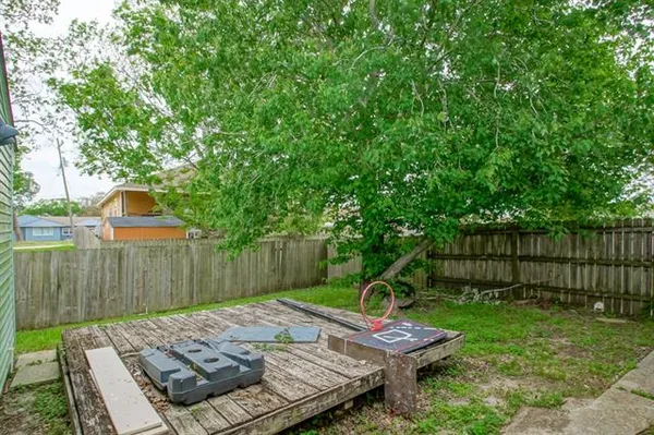 $2,100 | 4918 Gabriel Drive, New Orleans, LA 70127