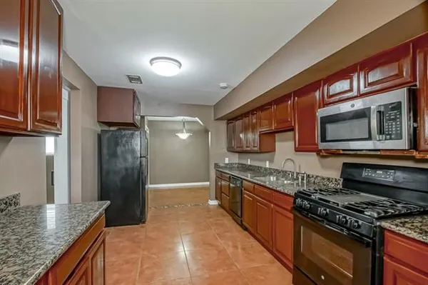 $2,100 | 4918 Gabriel Drive, New Orleans, LA 70127
