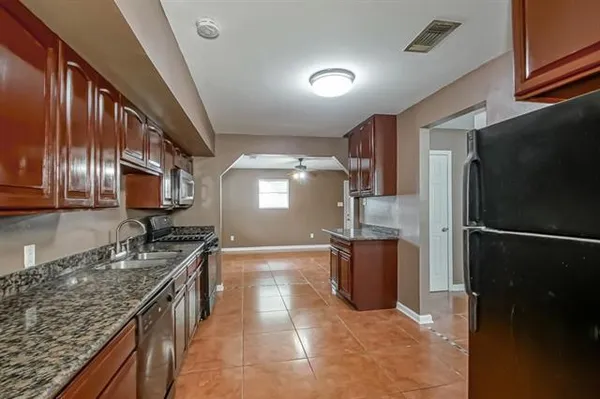 $2,100 | 4918 Gabriel Drive, New Orleans, LA 70127