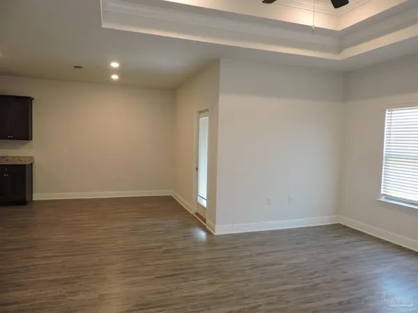 $1,975 | 3777 Hawks Landing Circle, Pace, FL 32571