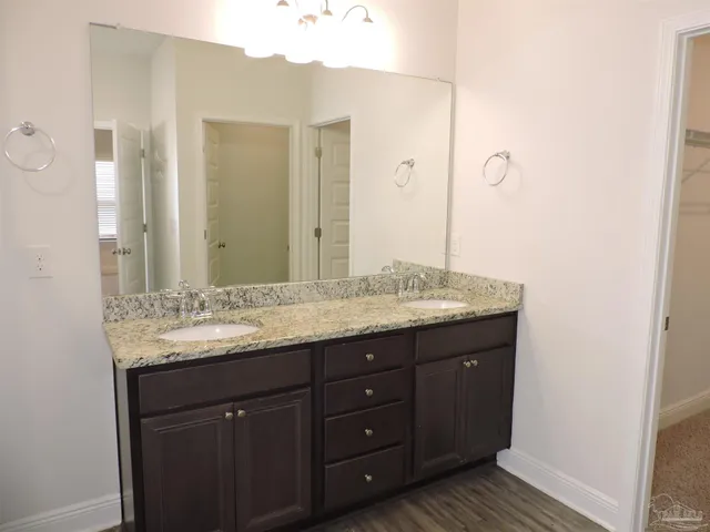 $1,975 | 3777 Hawks Landing Circle, Pace, FL 32571