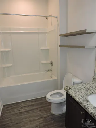 $1,975 | 3777 Hawks Landing Circle, Pace, FL 32571