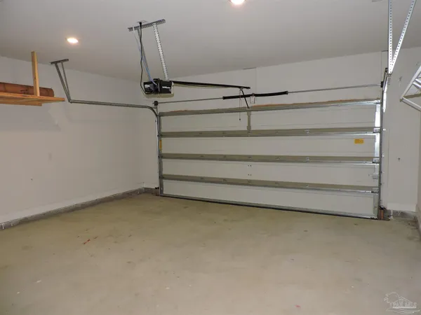 $1,975 | 3777 Hawks Landing Circle, Pace, FL 32571