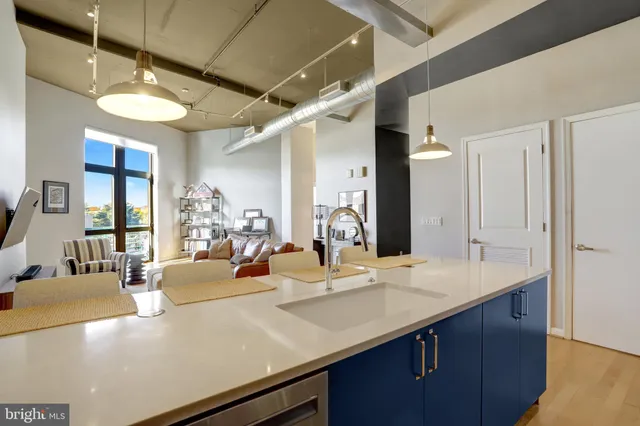 $3,150 | 2720 South Arlington Mill Drive, Unit 314, Arlington, VA 22206