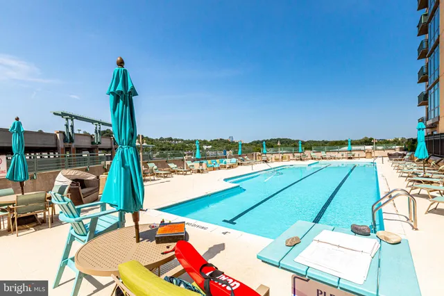 $3,150 | 2720 South Arlington Mill Drive, Unit 314, Arlington, VA 22206