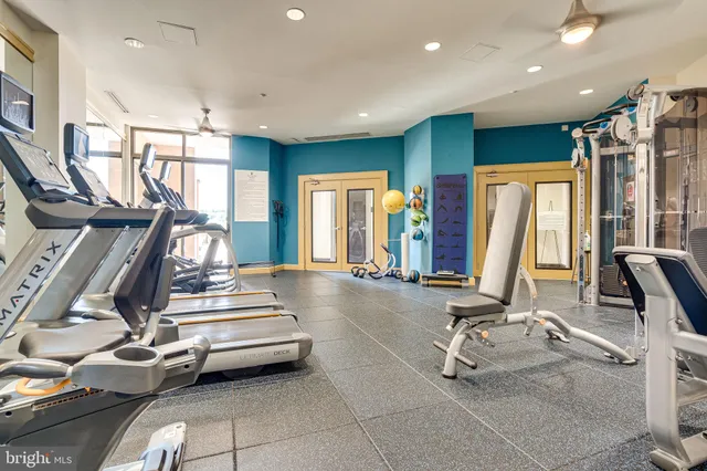 $3,150 | 2720 South Arlington Mill Drive, Unit 314, Arlington, VA 22206