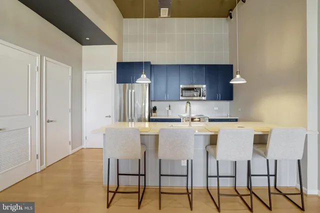 $3,150 | 2720 South Arlington Mill Drive, Unit 314, Arlington, VA 22206