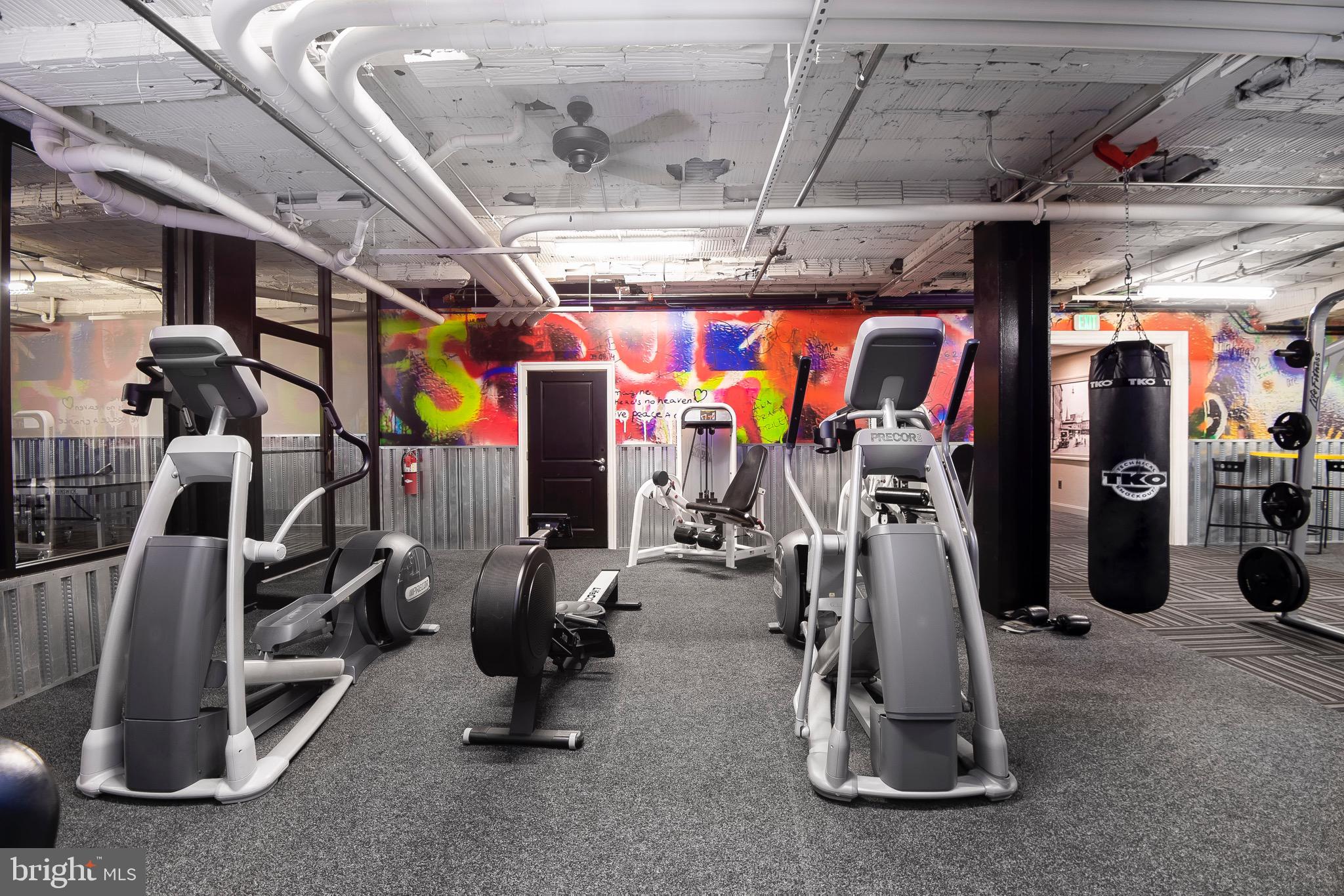 301 North Charles Street, Unit 2BR Baltimore, MD 21202 - Photo 21 of 48 a view of gym