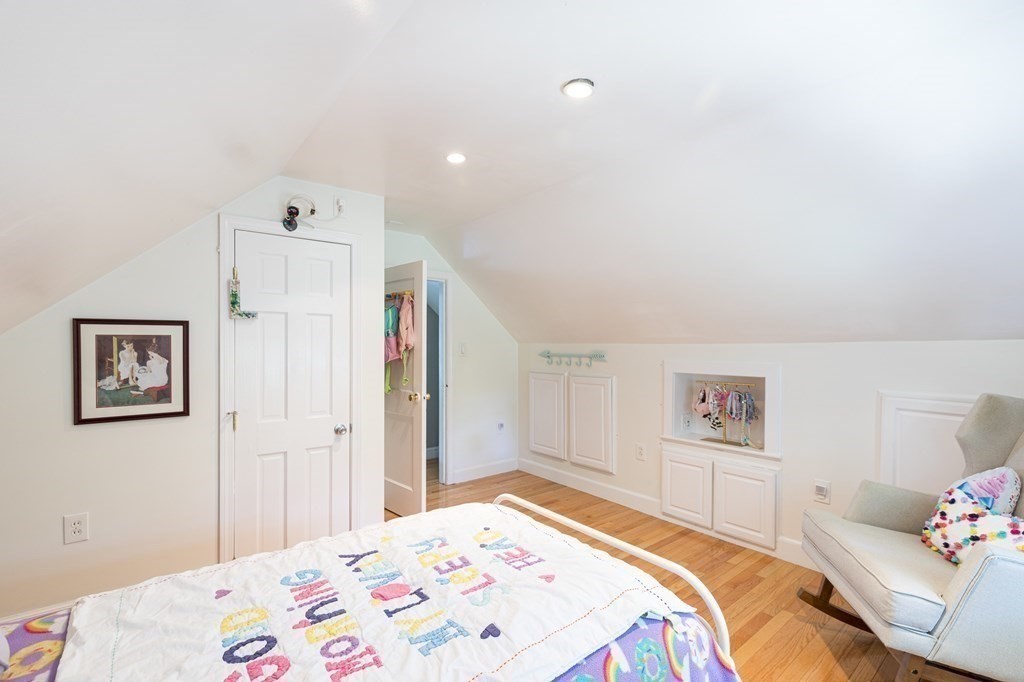 50 Rustic Road Walpole, MA 02032 - Photo 14 of 22