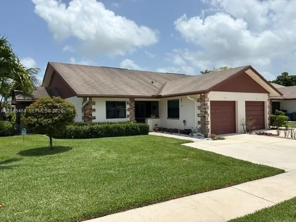 $450,000 | 100 Moccasin Trail South, Jupiter, FL 33458