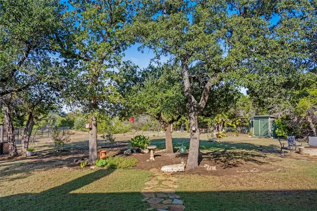 $895,000 | 1122 Flint Rock Loop, Driftwood, TX 78619