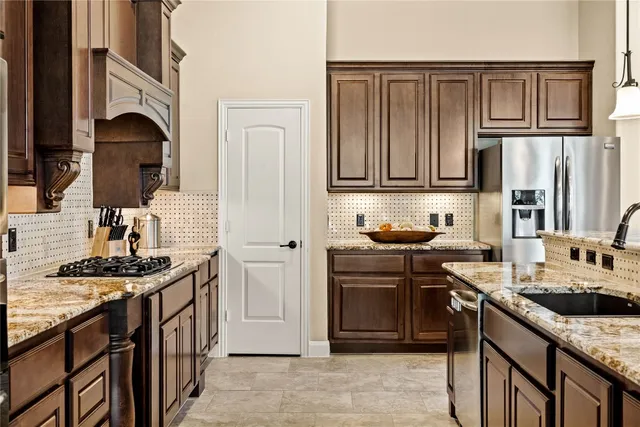 $895,000 | 1122 Flint Rock Loop, Driftwood, TX 78619