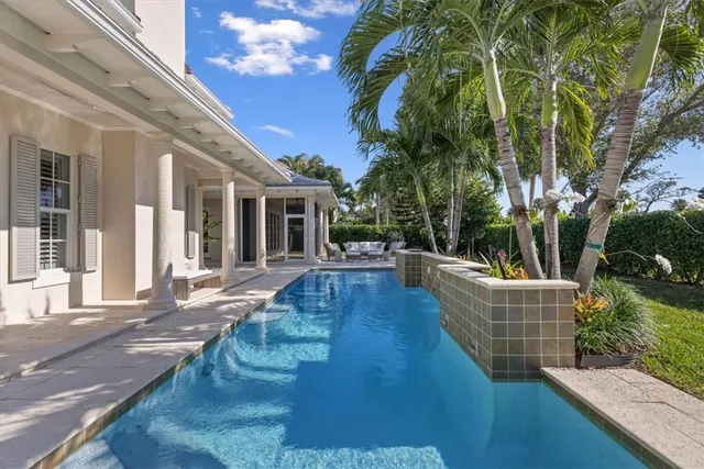 $3,150,000 | 510 Feather Palm Drive, Indian River Shores, FL 32963