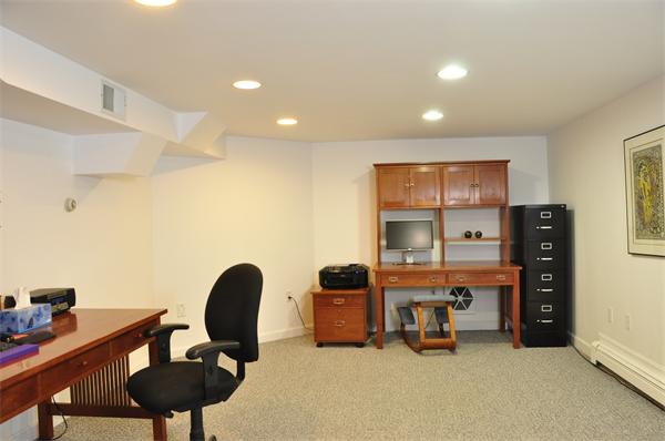 2 Penbrook Circle Andover, MA 01810 - Photo 17 of 24