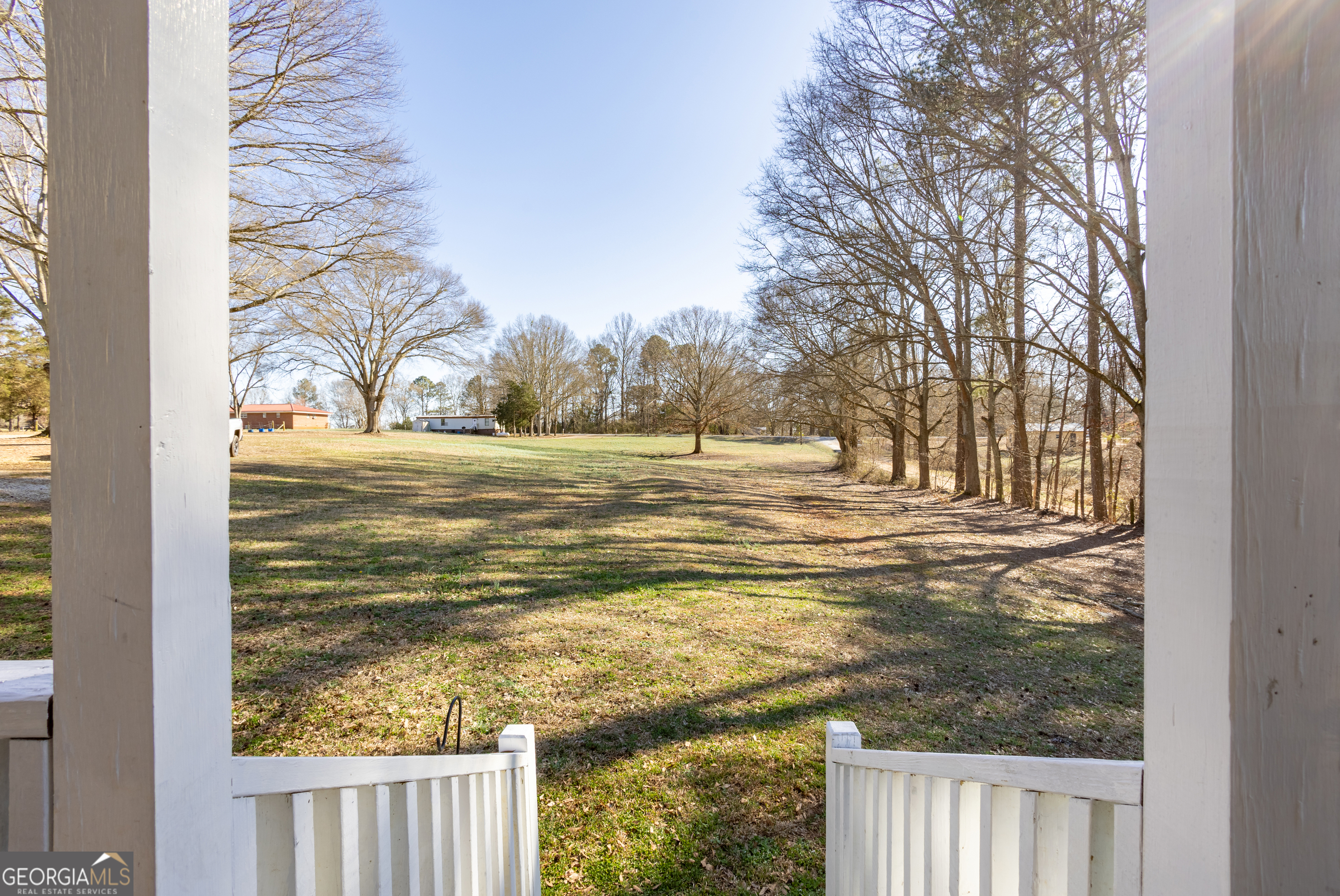 120 3rd Avenue North Ranburne, AL 36273 - Photo 25 of 33 a view of an ocean from a window
