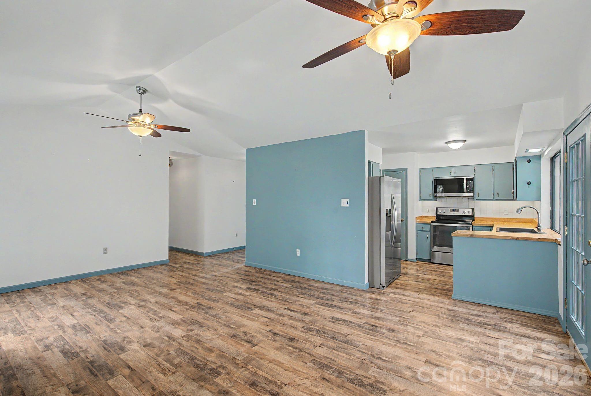 21 Glen Meadows Road Arden, NC 28704 - Photo 7 of 35
