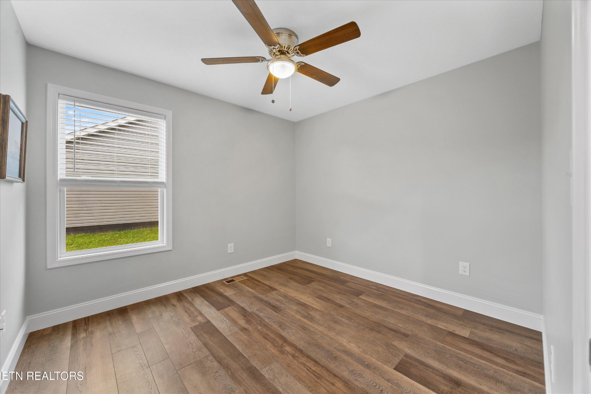 101 Patriot Lane Corryton, TN 37721 - Photo 13 of 27