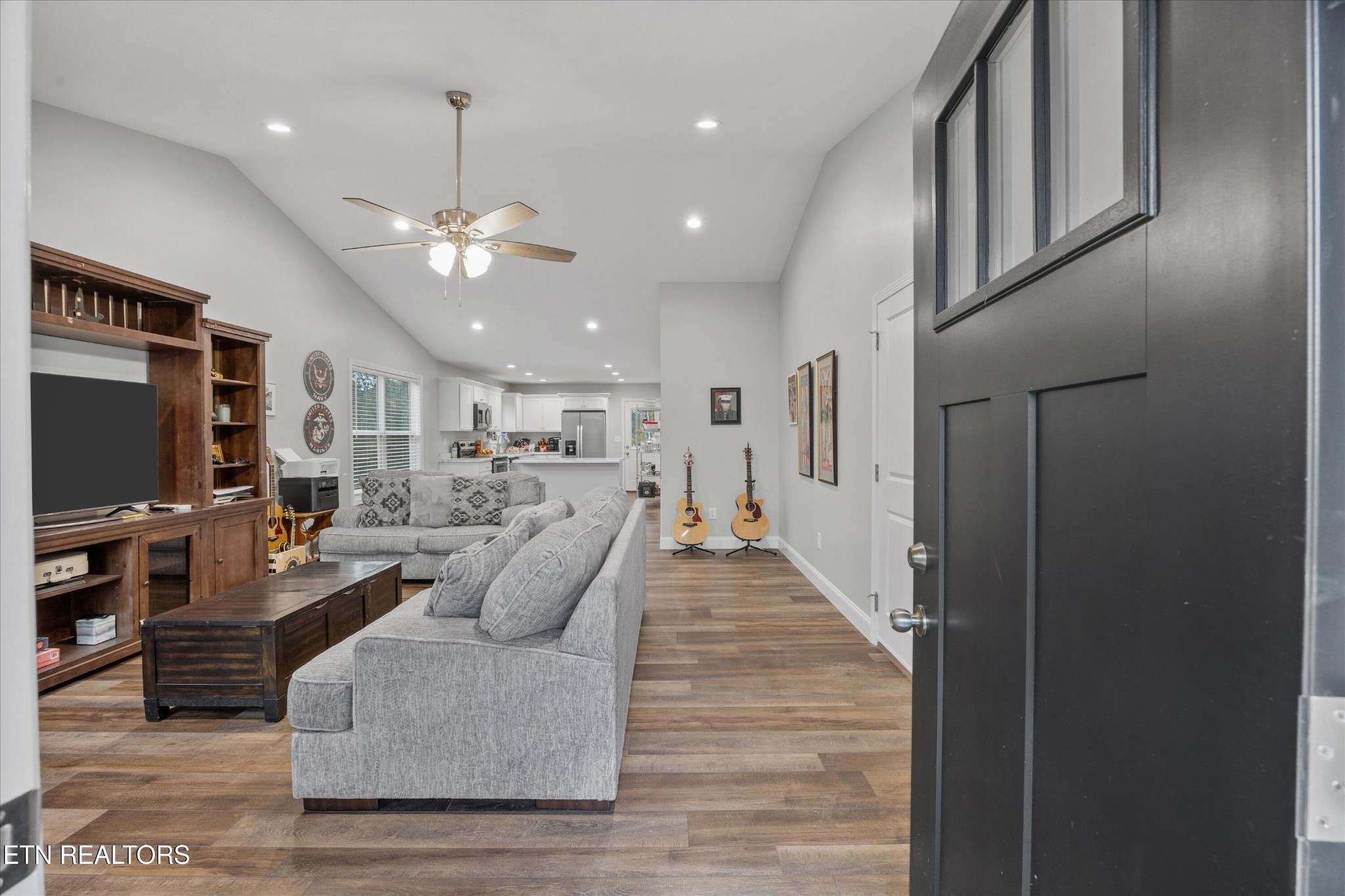 101 Patriot Lane Corryton, TN 37721 - Photo 2 of 27