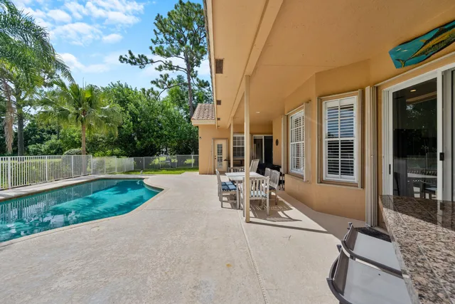 $6,500 | 8738 Marlamoor Lane, Palm Beach Gardens, FL 33412