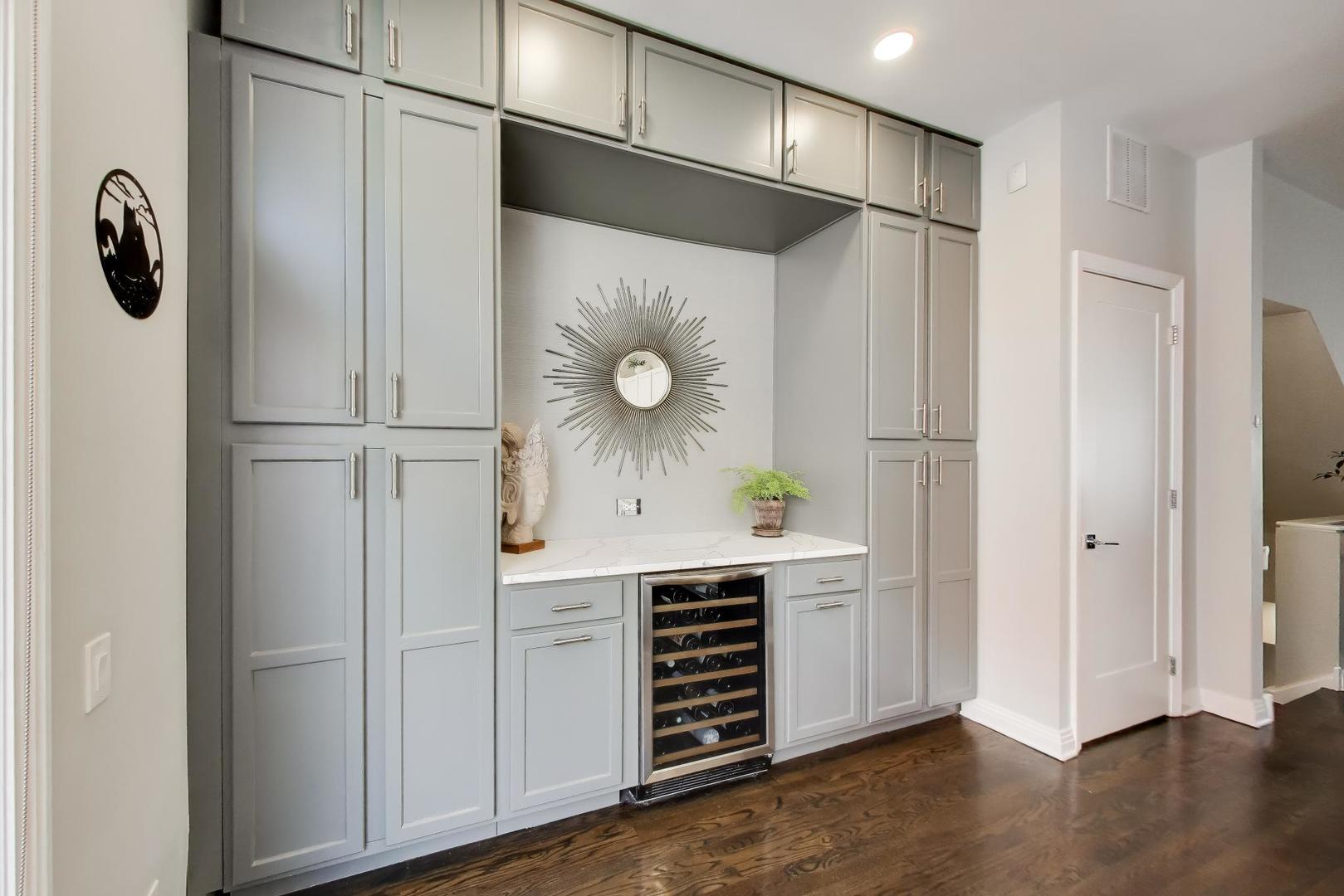 511 North Peoria Street Chicago, IL 60642 - Photo 20 of 42