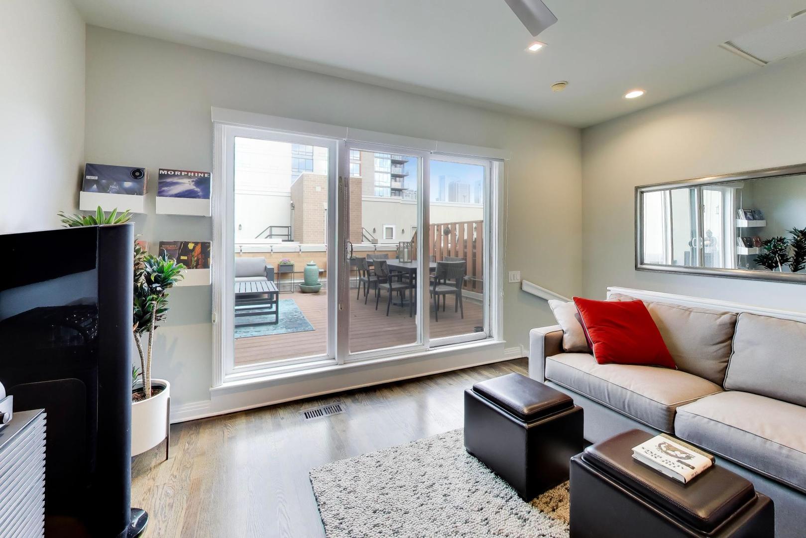 511 North Peoria Street Chicago, IL 60642 - Photo 36 of 42