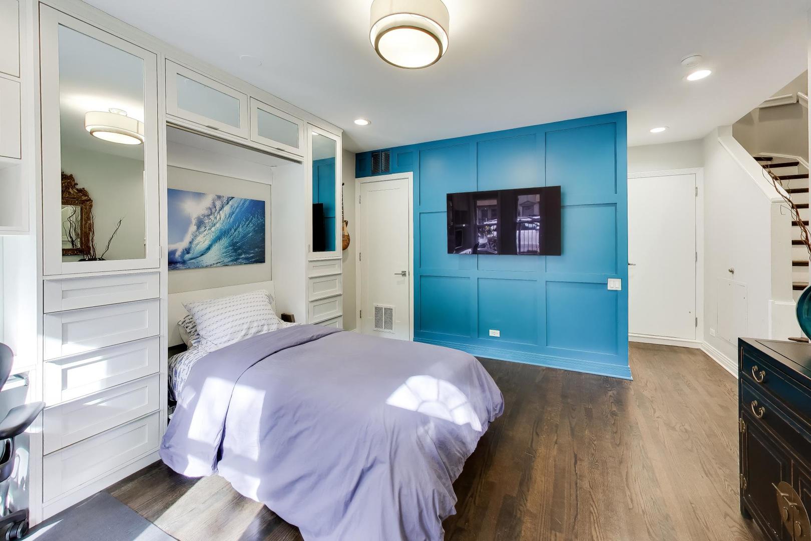 511 North Peoria Street Chicago, IL 60642 - Photo 4 of 42