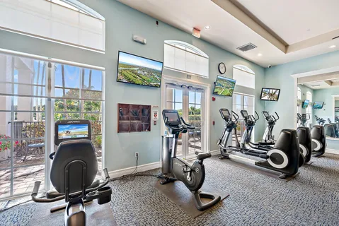 $1,249,999 | 101 Casa Grande Court, Palm Beach Gardens, FL 33418